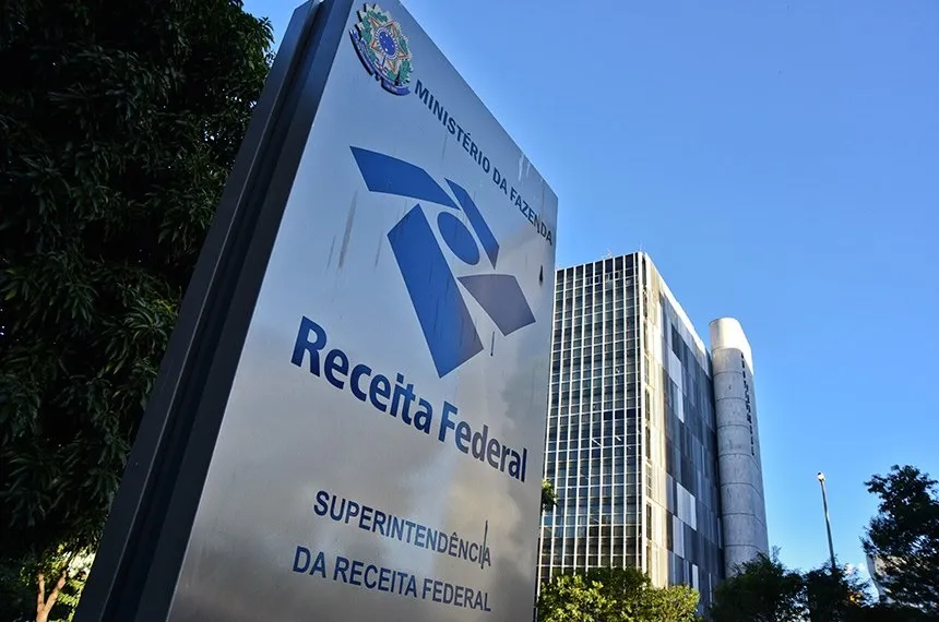 A arrecadação federal bateu recorde em setembro, impulsionada pelo crescimento da economia, pelo aumento de impostos e pela alta do petróleo.
